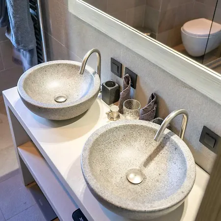 Exceptional 12p With Sauna And Jacuzzi Chalet